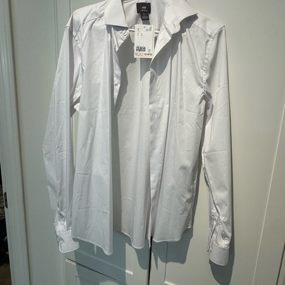 H&M White Dress Shirt - Picture 2 of 4